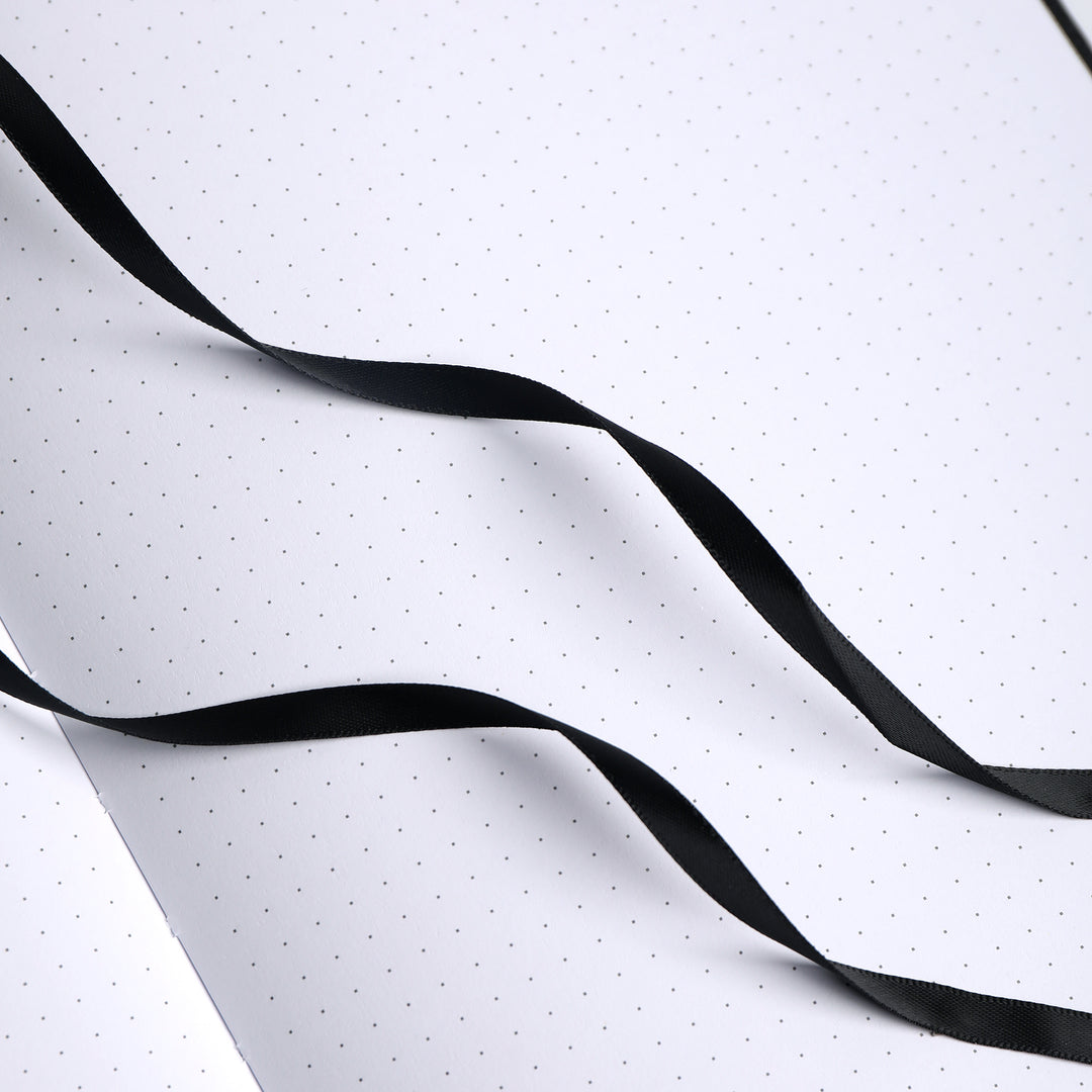 B5 Solunara Dot Grid Notebook - Black Silver