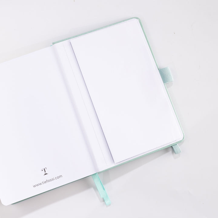 B6 Sakura &amp; Cat Notebook - Light Green