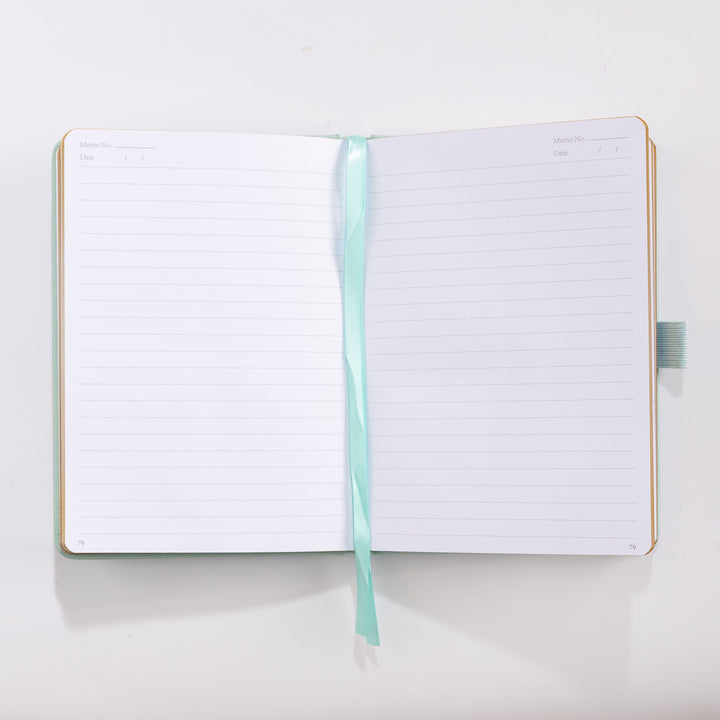 B6 Sakura &amp; Cat Notebook - Light Green
