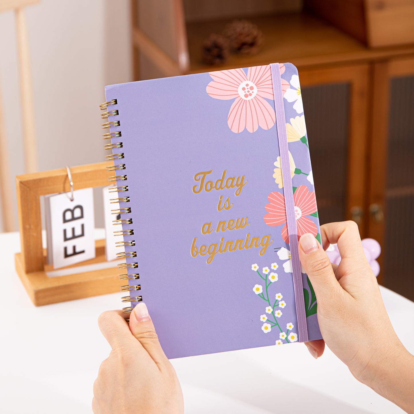 Blooming Flowers Spiral Daily Planner - A5 - Purple