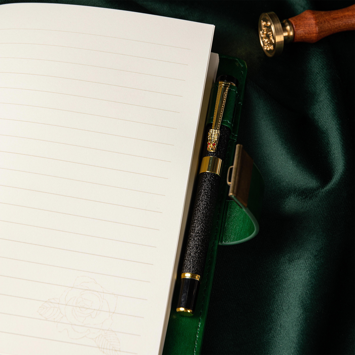 Leather 3D Vintage Flower Lock Journal - B6 - Ruled - Green